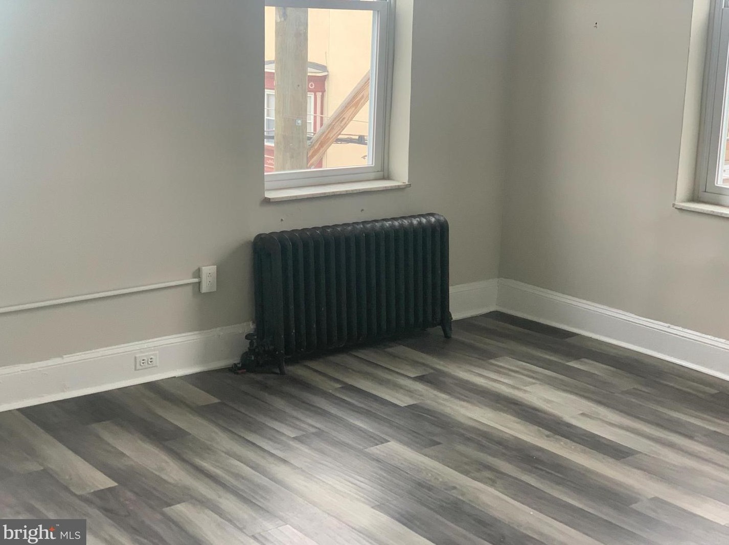 1500 W Ritner St, Philadelphia, PA 19145
