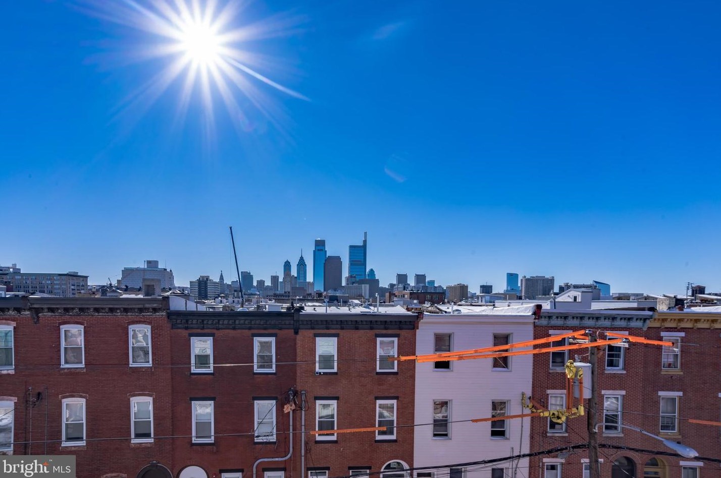 1607 Brown St, Philadelphia PA  19130-2806 exterior