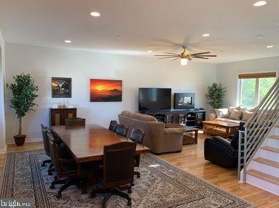 211 Roxborough Ave, Philadelphia PA 19128-5011 exterior