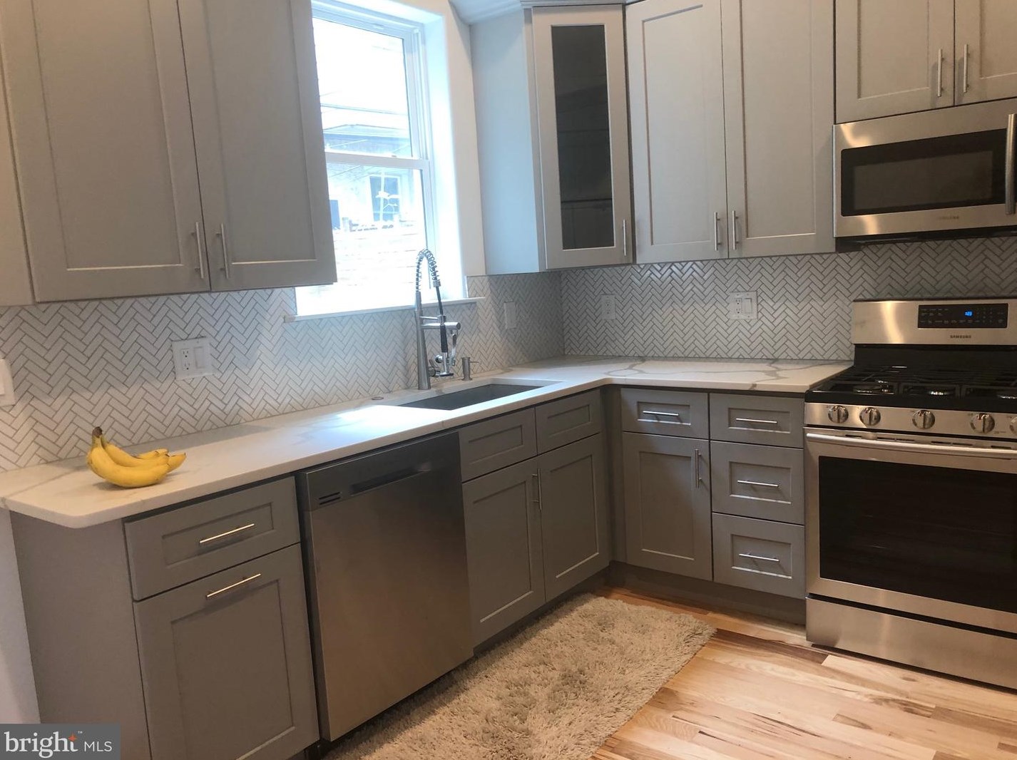 3044 Titan St, Philadelphia, PA 19146-3611