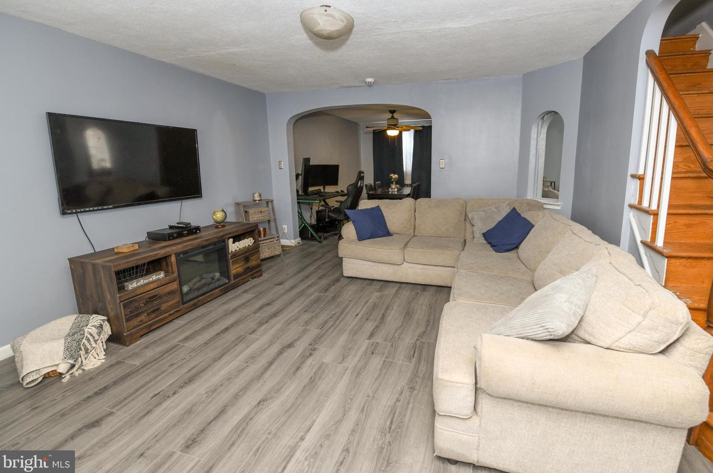 3414 Meridian St, Philadelphia PA 19136-3529 exterior