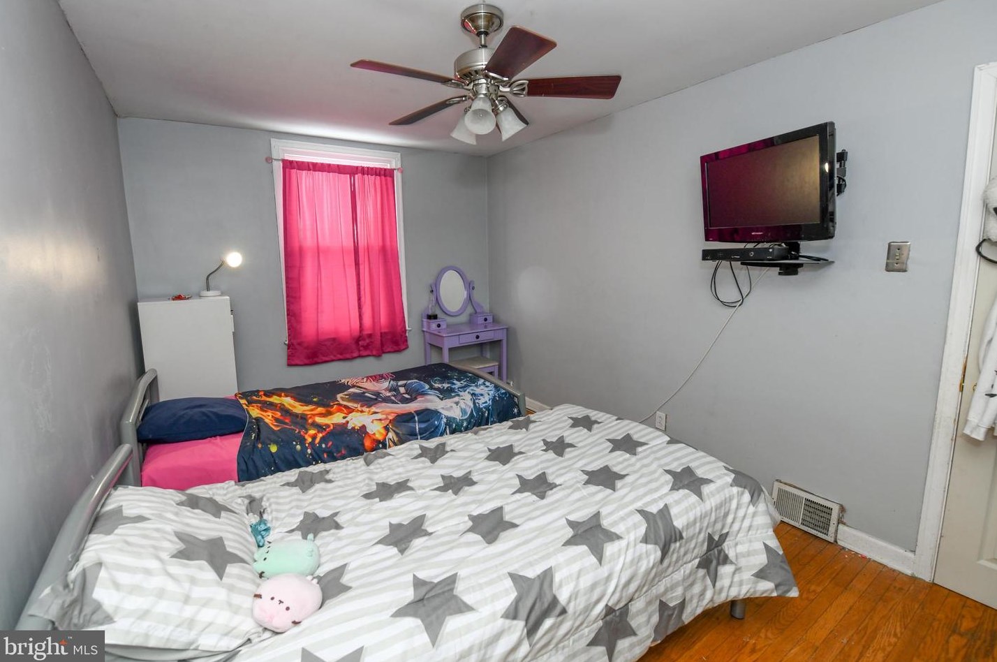 3414 Meridian St, Philadelphia PA 19136-3529 exterior