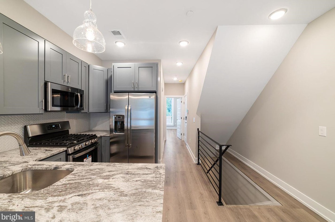 1524 W Stiles St #1, Philadelphia, PA 19121