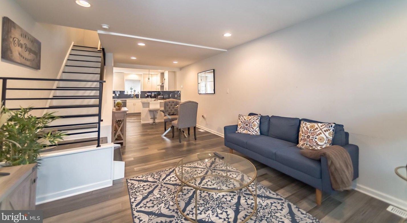 1934 Jessup St, Philadelphia, PA 19148-2212