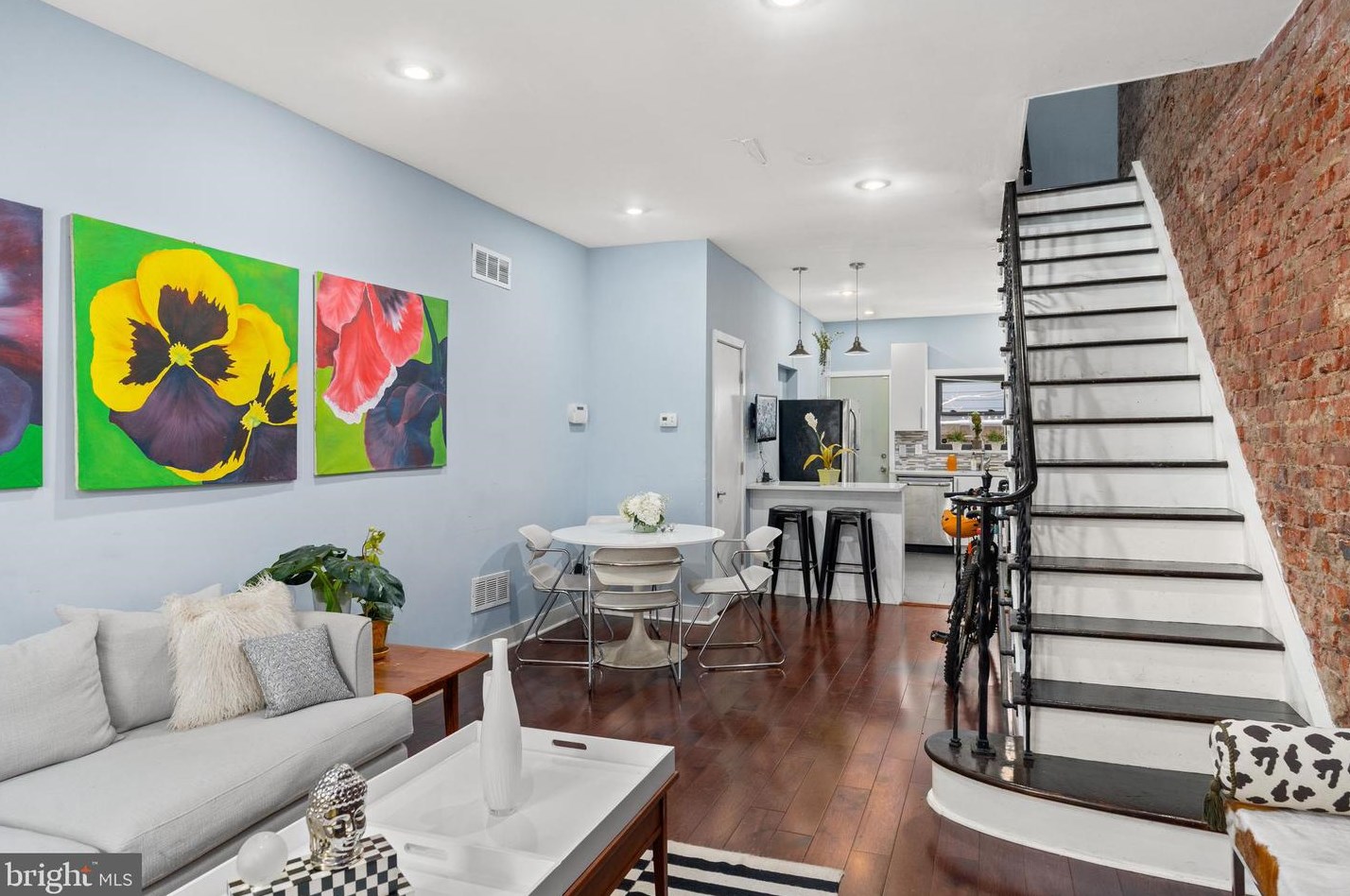 2038 Opal St, Philadelphia PA  19145-2809 exterior