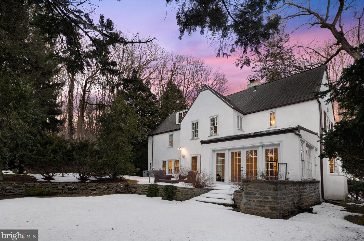 7401 Cresheim Rd, Philadelphia, PA 19119-2808