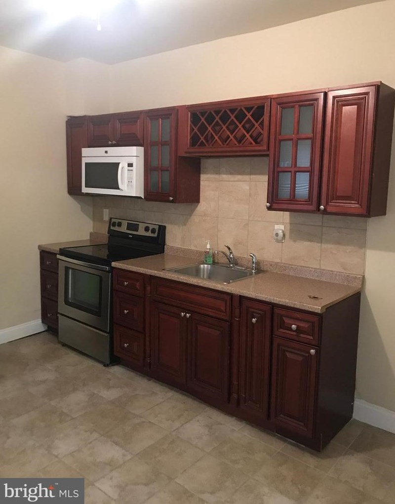 950 Belmont Ave, Philadelphia, PA 19104-1261