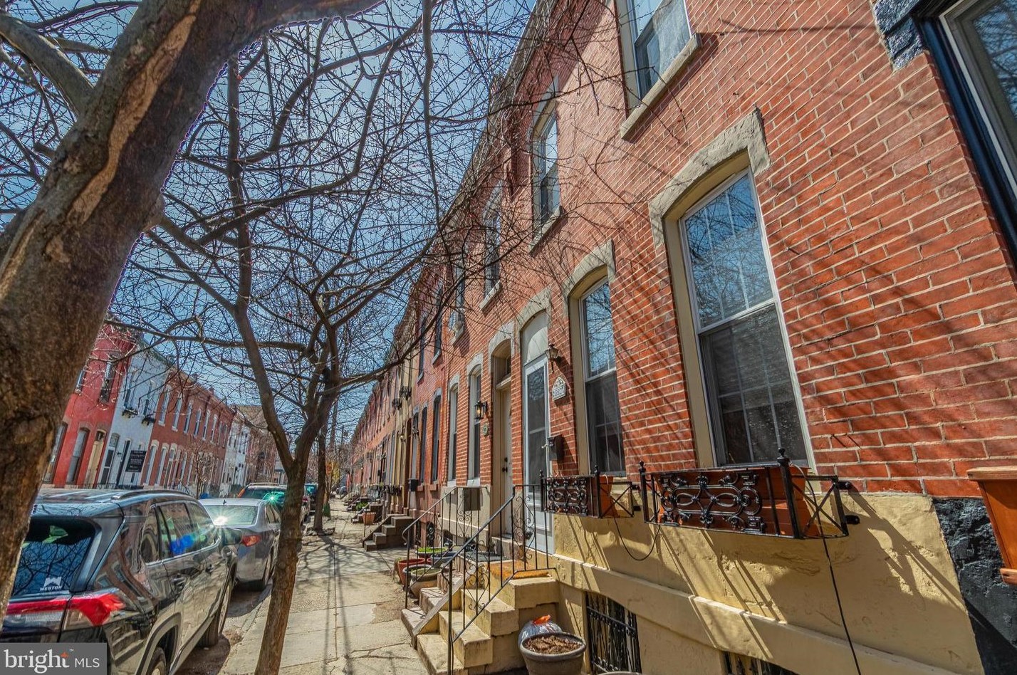 882 Stillman St, Philadelphia, PA 19130-1838