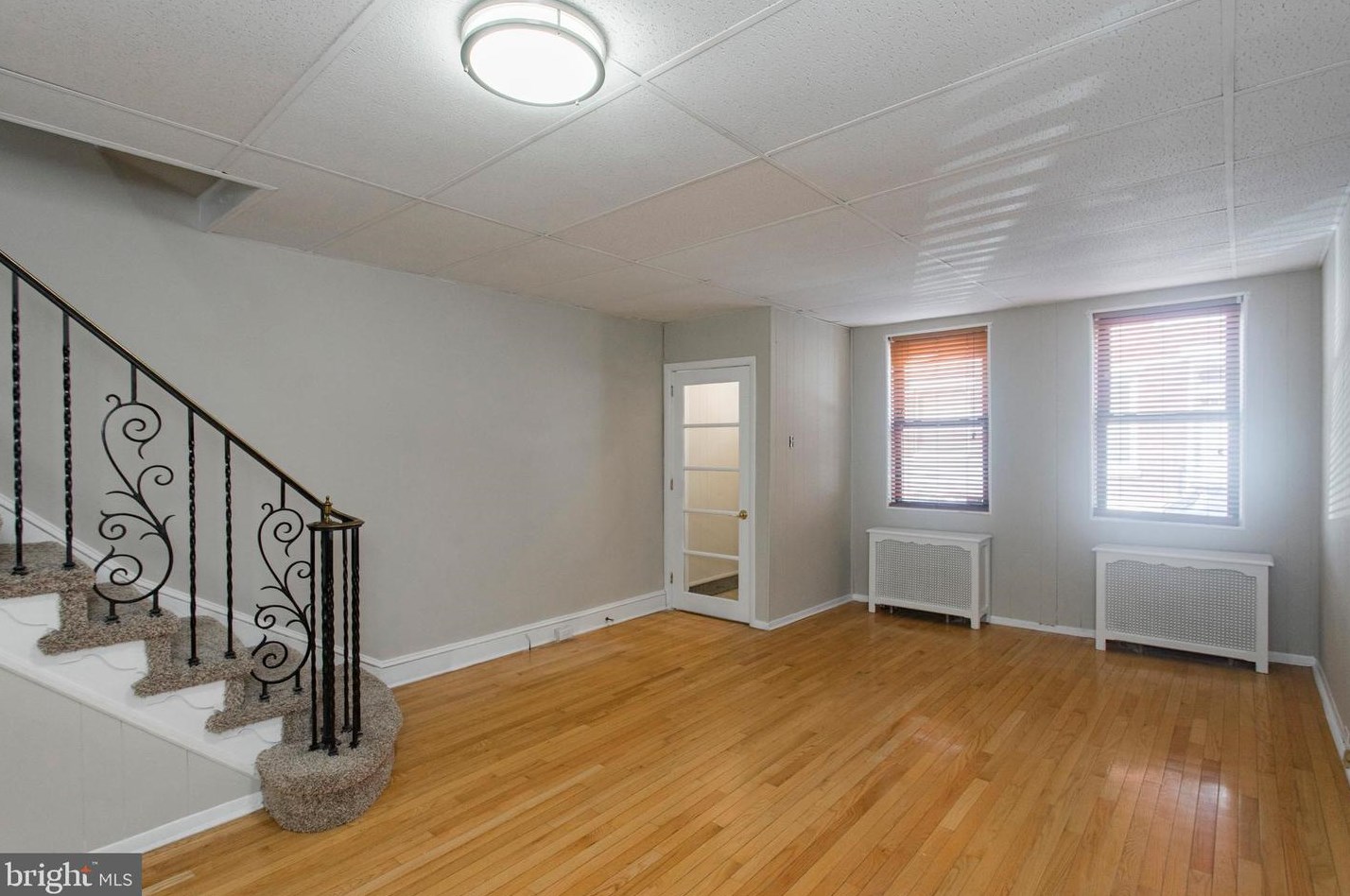 808 Watkins St, Philadelphia, PA 19148