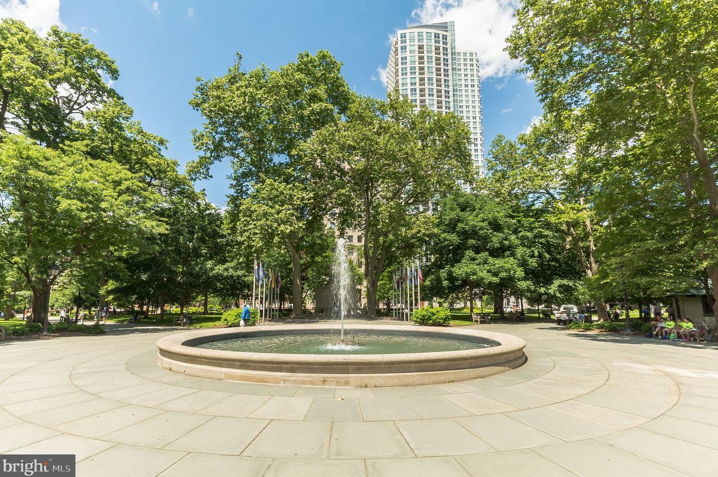 803 Sansom St, Philadelphia PA  19107-5170 exterior