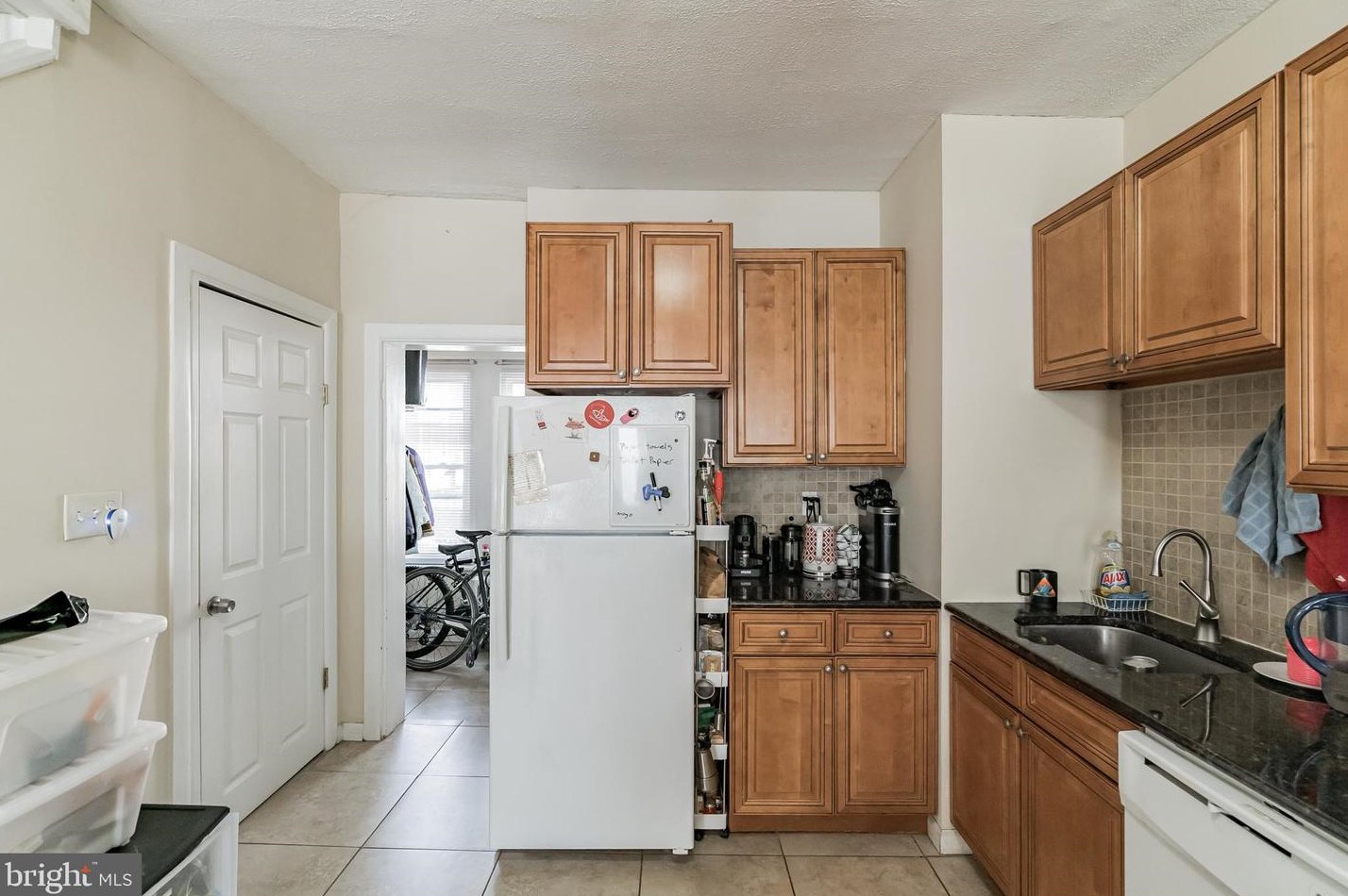 326 Carson St, Philadelphia PA 19127-1328 exterior