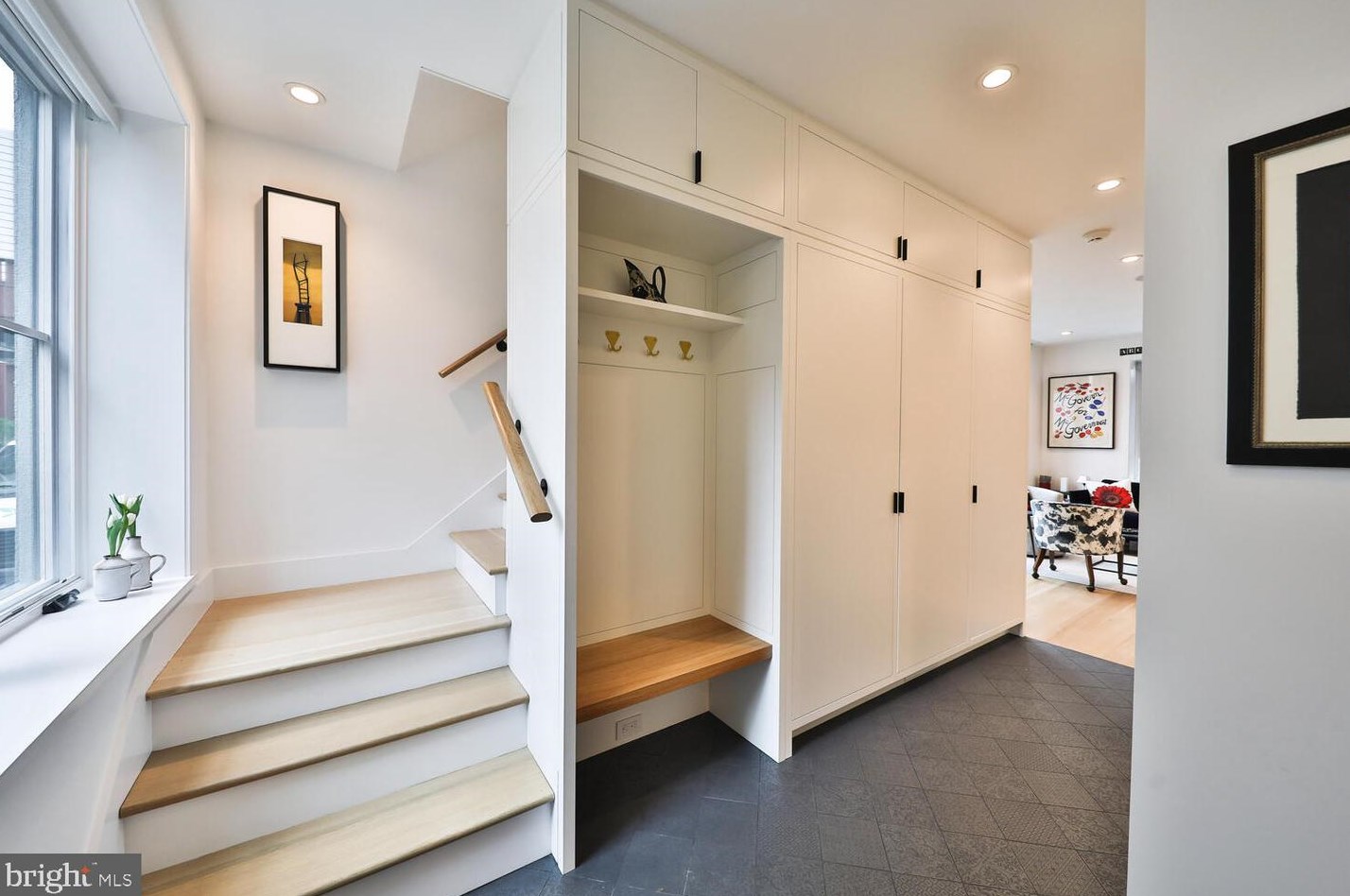617 Clymer St, Philadelphia, PA 19147-2911