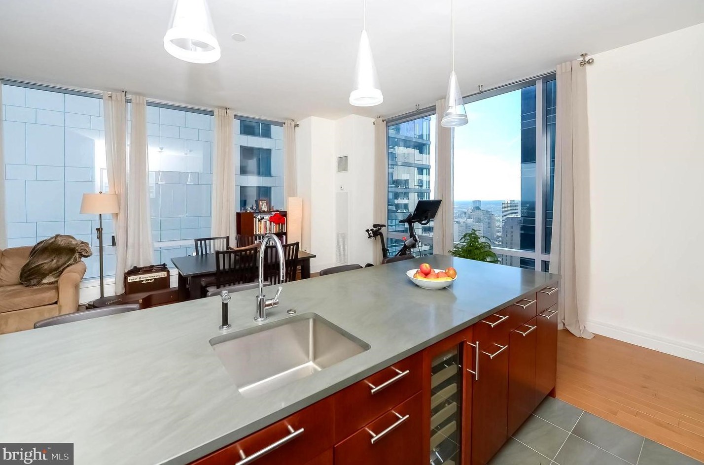 1414 S Penn Sq #37a, Philadelphia, PA