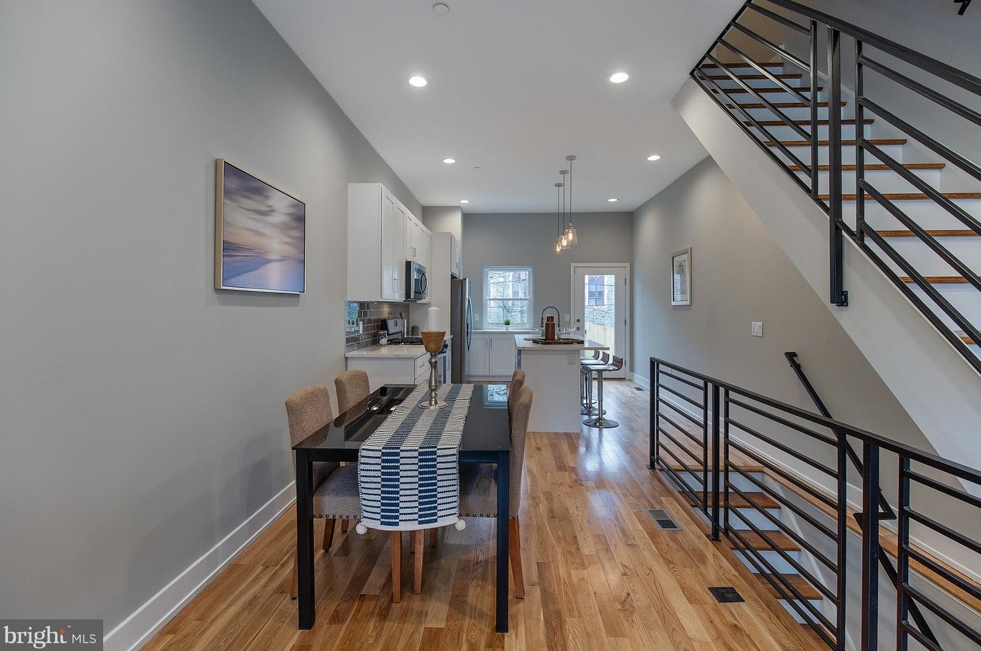 1406 Marston St, Philadelphia PA  19146-3733 exterior
