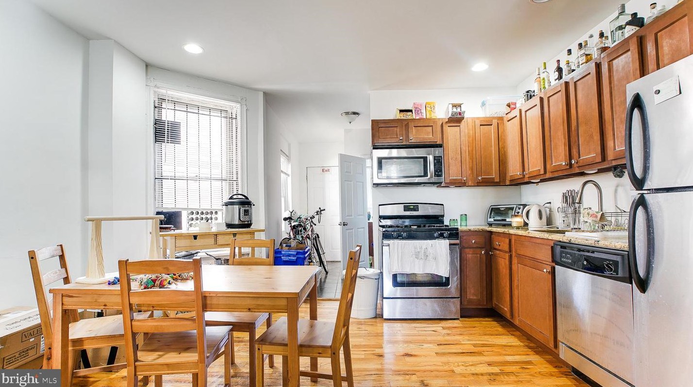 5110 Hadfield St, Philadelphia, PA 19143-3221