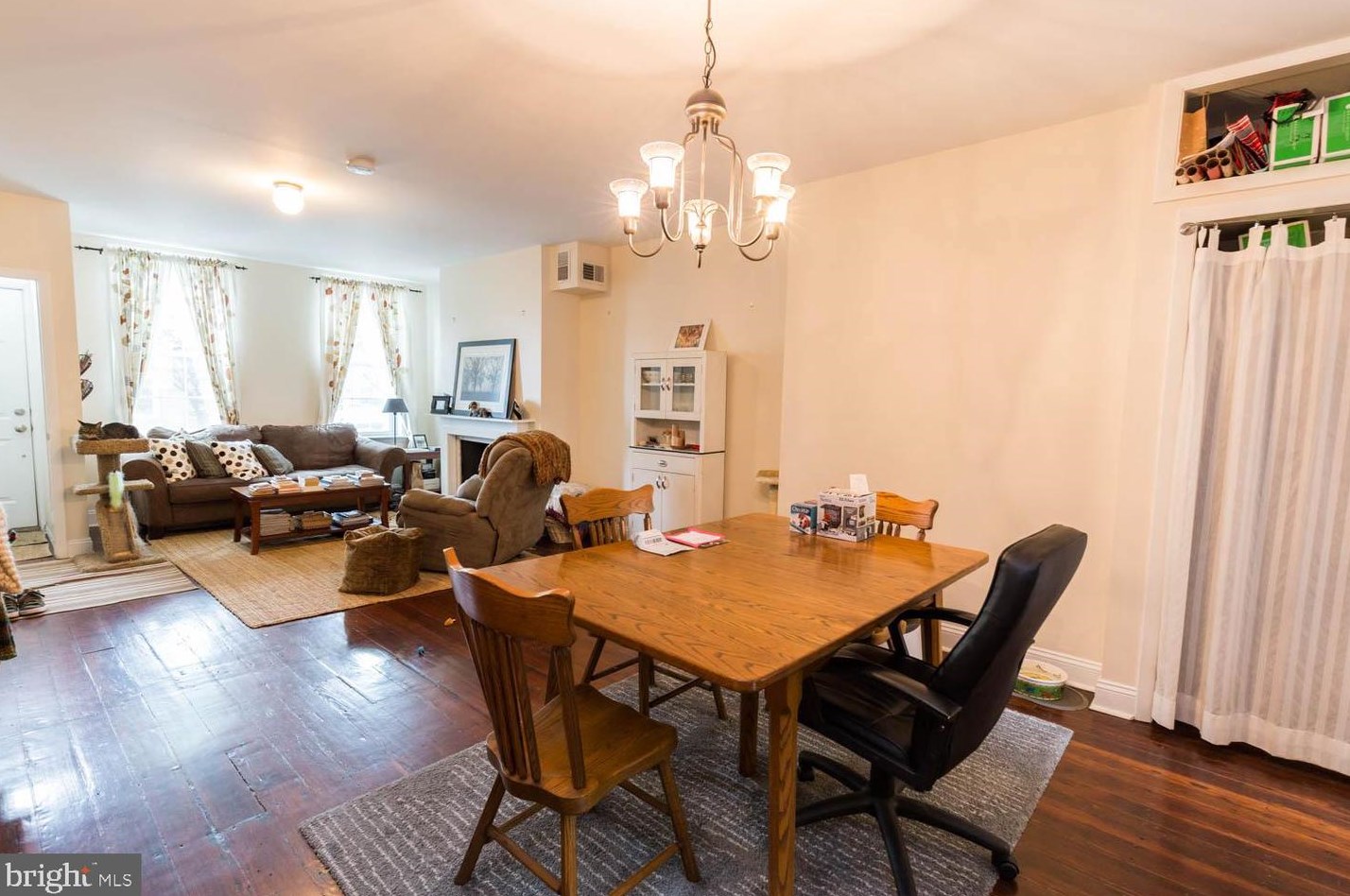 1110 Moyamensing Ave, Philadelphia PA  19147-5327 exterior