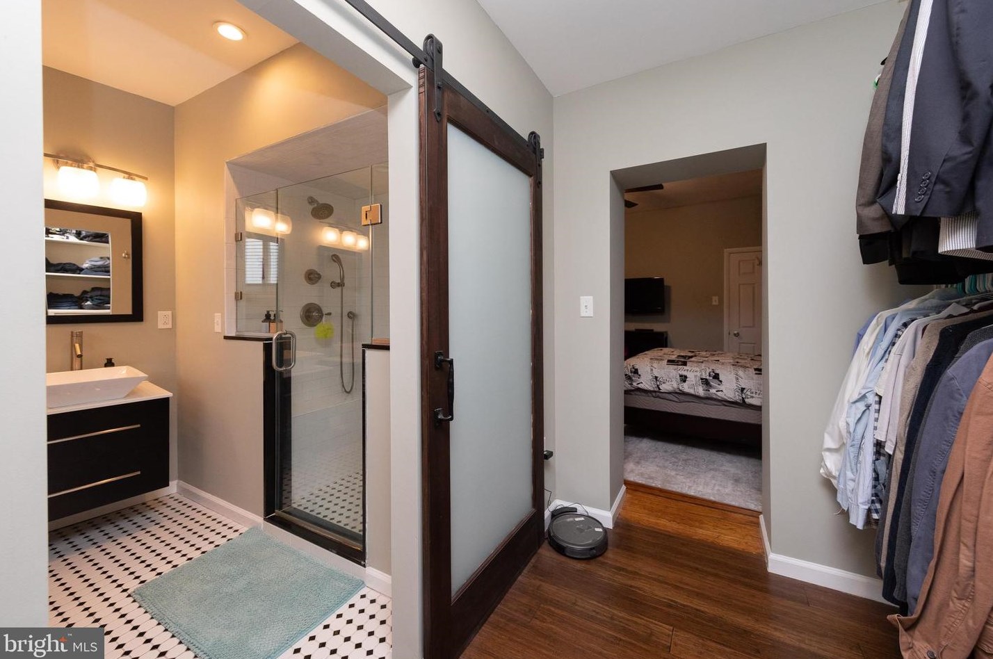 4306 Manayunk Ave, Philadelphia PA 19128-4929 exterior