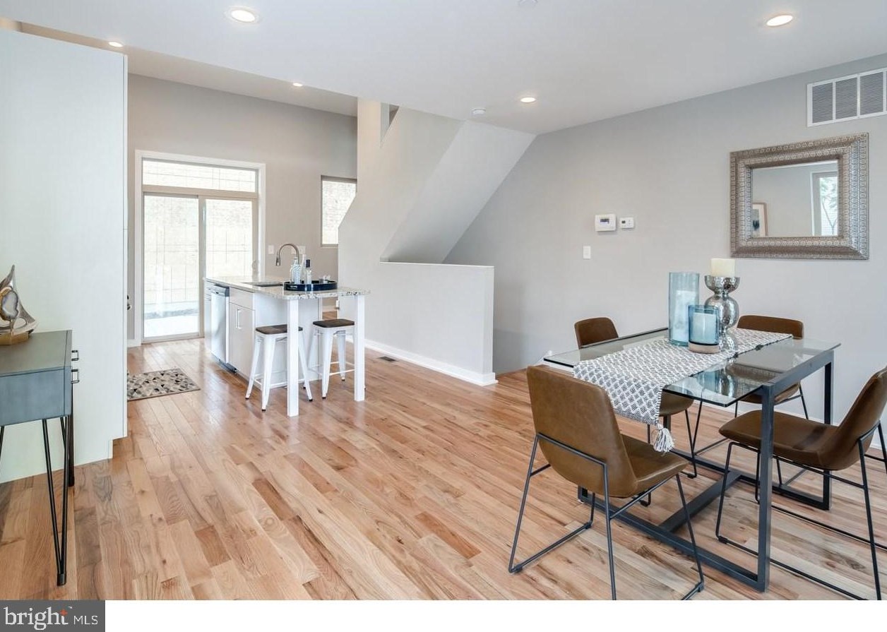 1846 E Cumberland St, Philadelphia, PA 19125