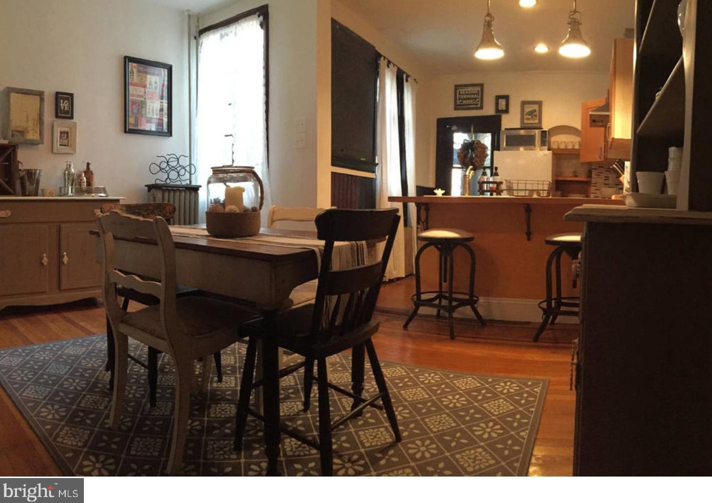 2939 Cambridge St, Philadelphia, PA 19130