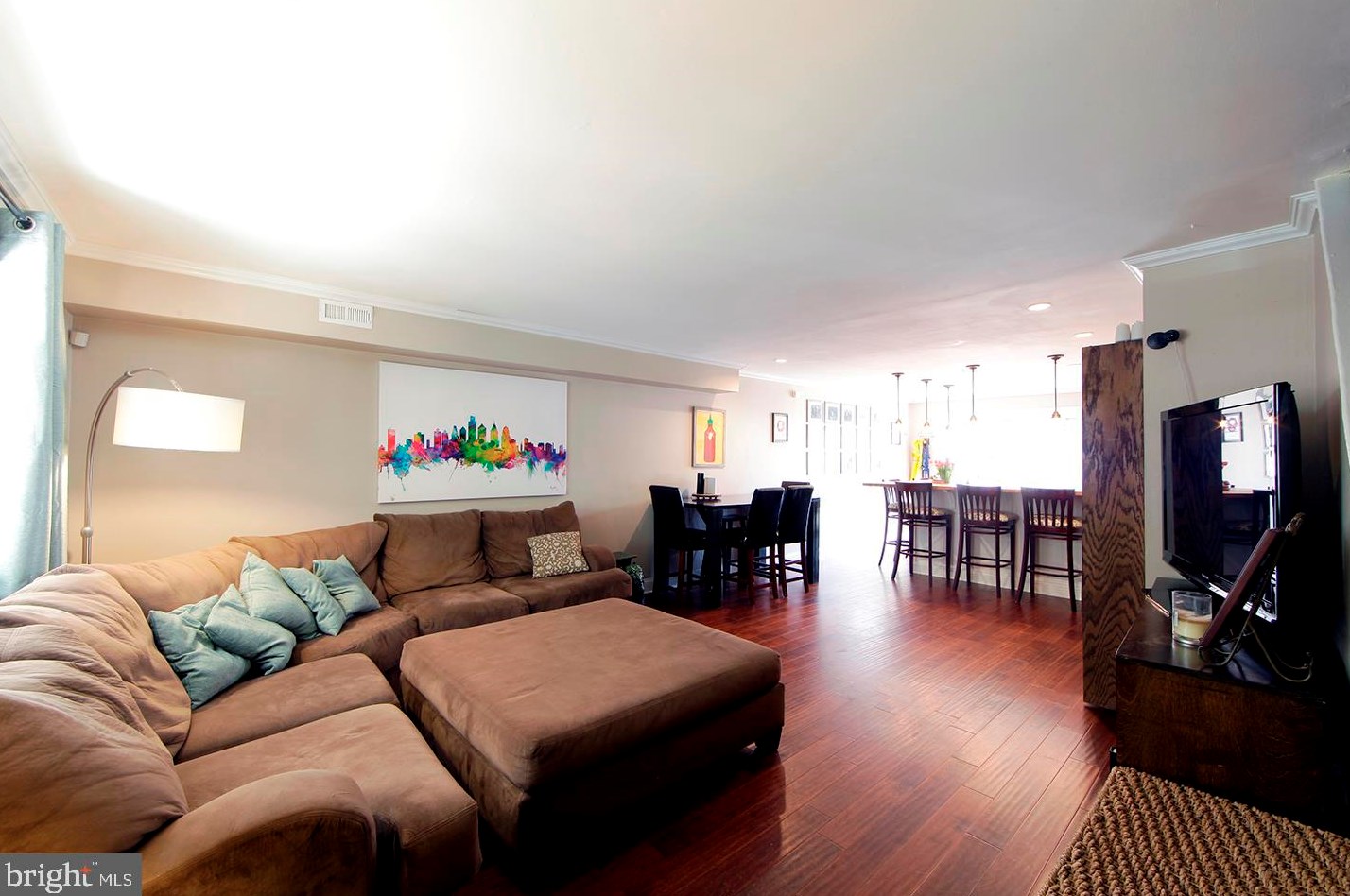 1406 E Susquehanna Ave, Philadelphia, PA 19121