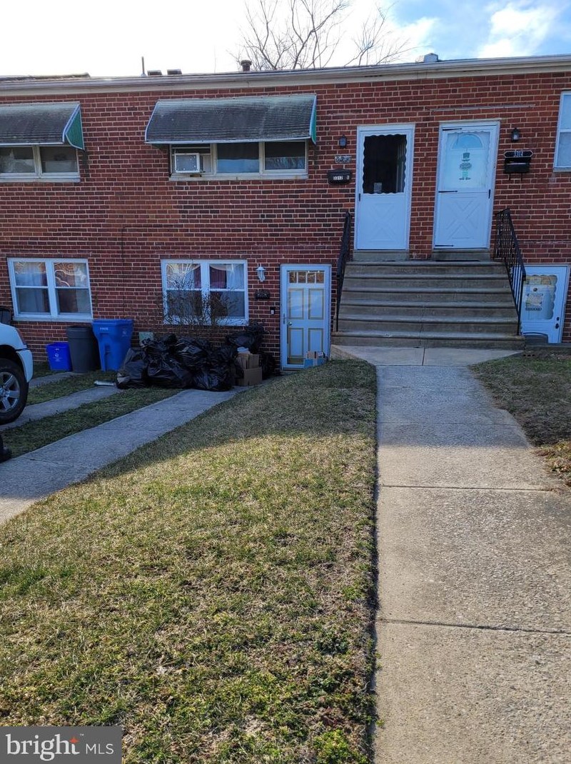 3312 Keswick Cir, Philadelphia, PA 19114-1636