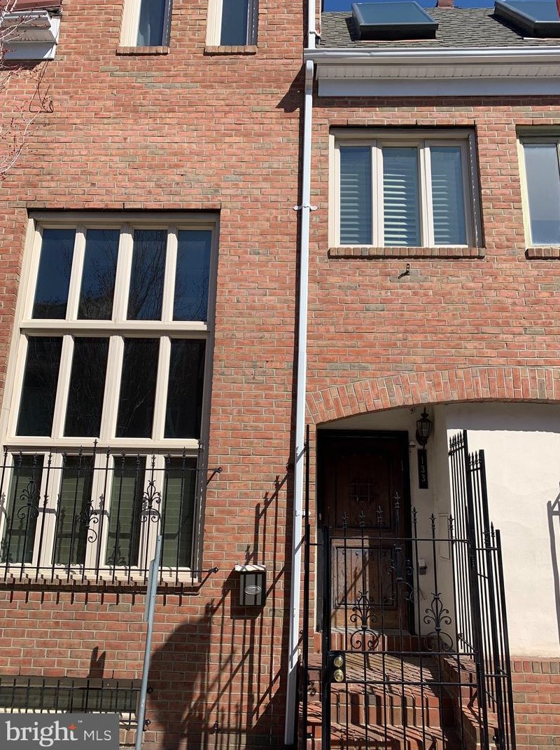 133 South St, Philadelphia PA  19147-2416 exterior
