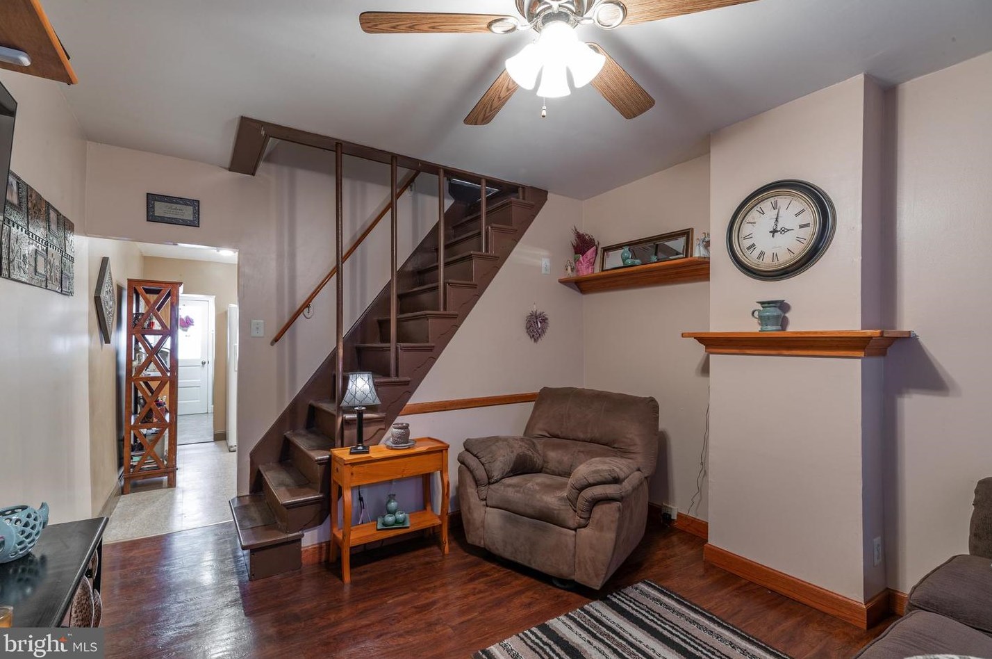 2666 Janney St, Philadelphia, PA 19125-1811
