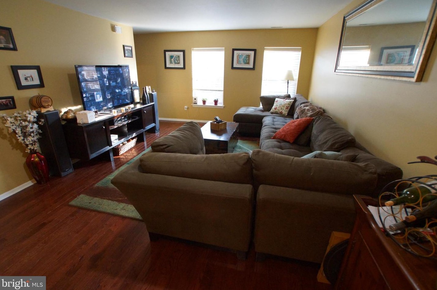 233 Mcclellan St #2, Philadelphia, PA 19148