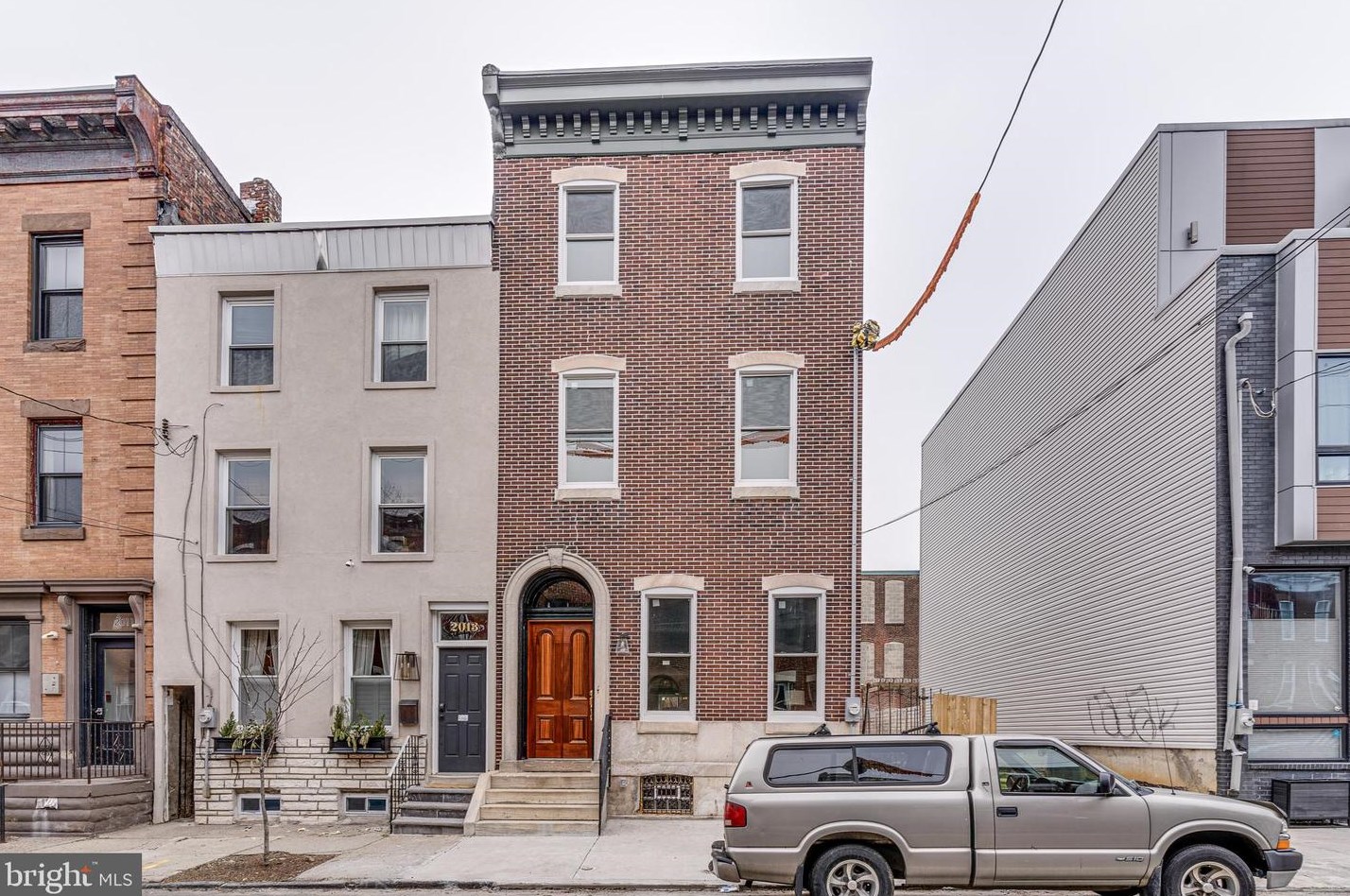 2015 Dauphin St, Philadelphia, PA