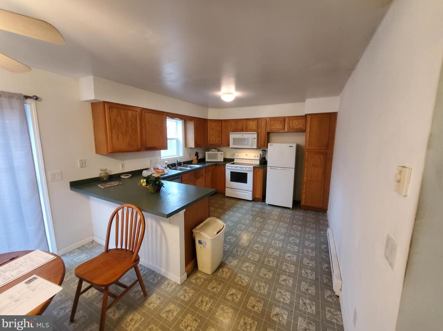 288 Woodcock Rd, Bushkill PA  18324-6961 exterior