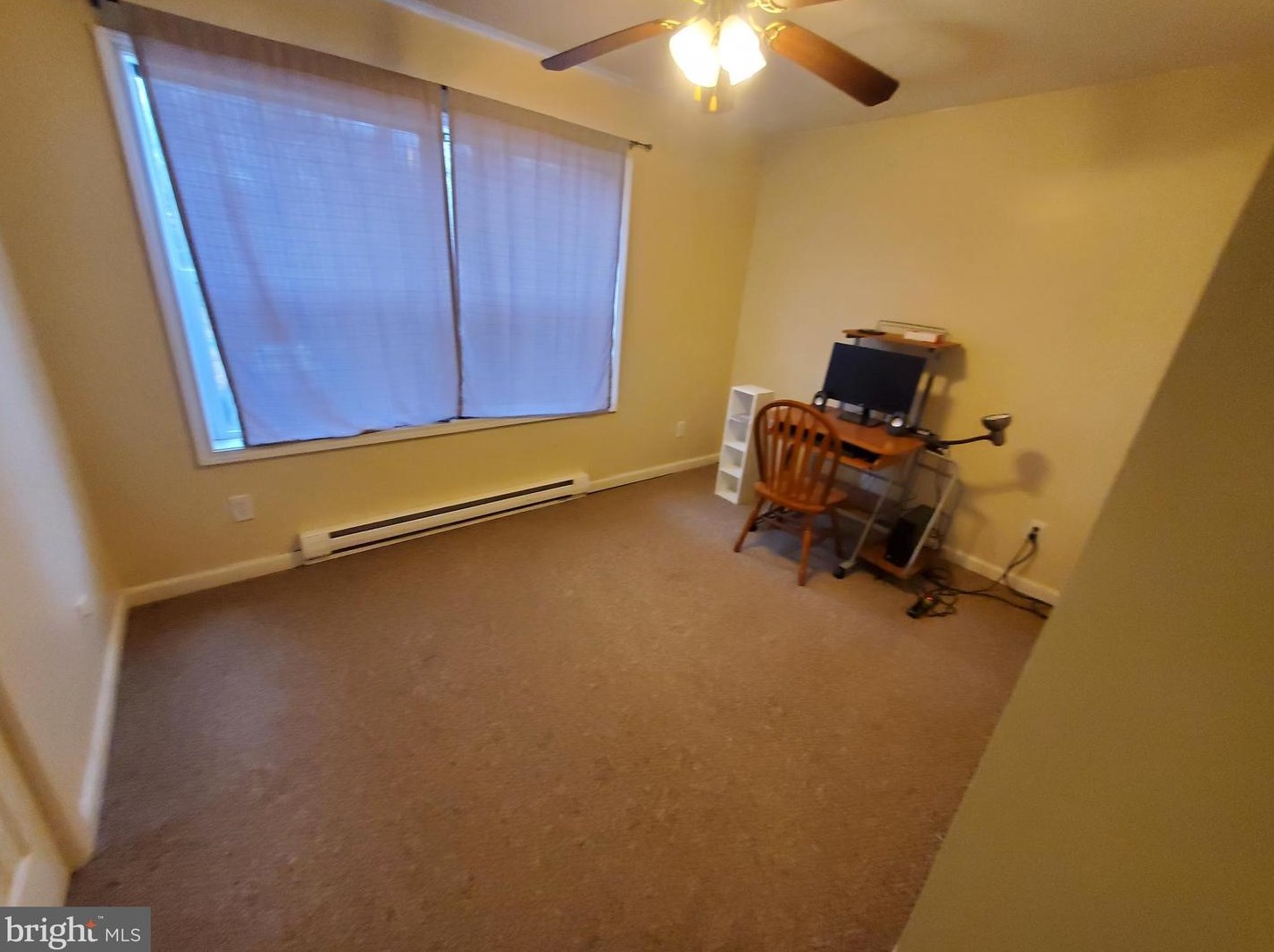 288 Woodcock Rd, Bushkill PA  18324-6961 exterior