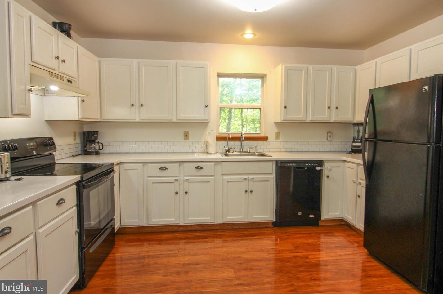 4219 Winchester Way, Bushkill PA  18324-6919 exterior