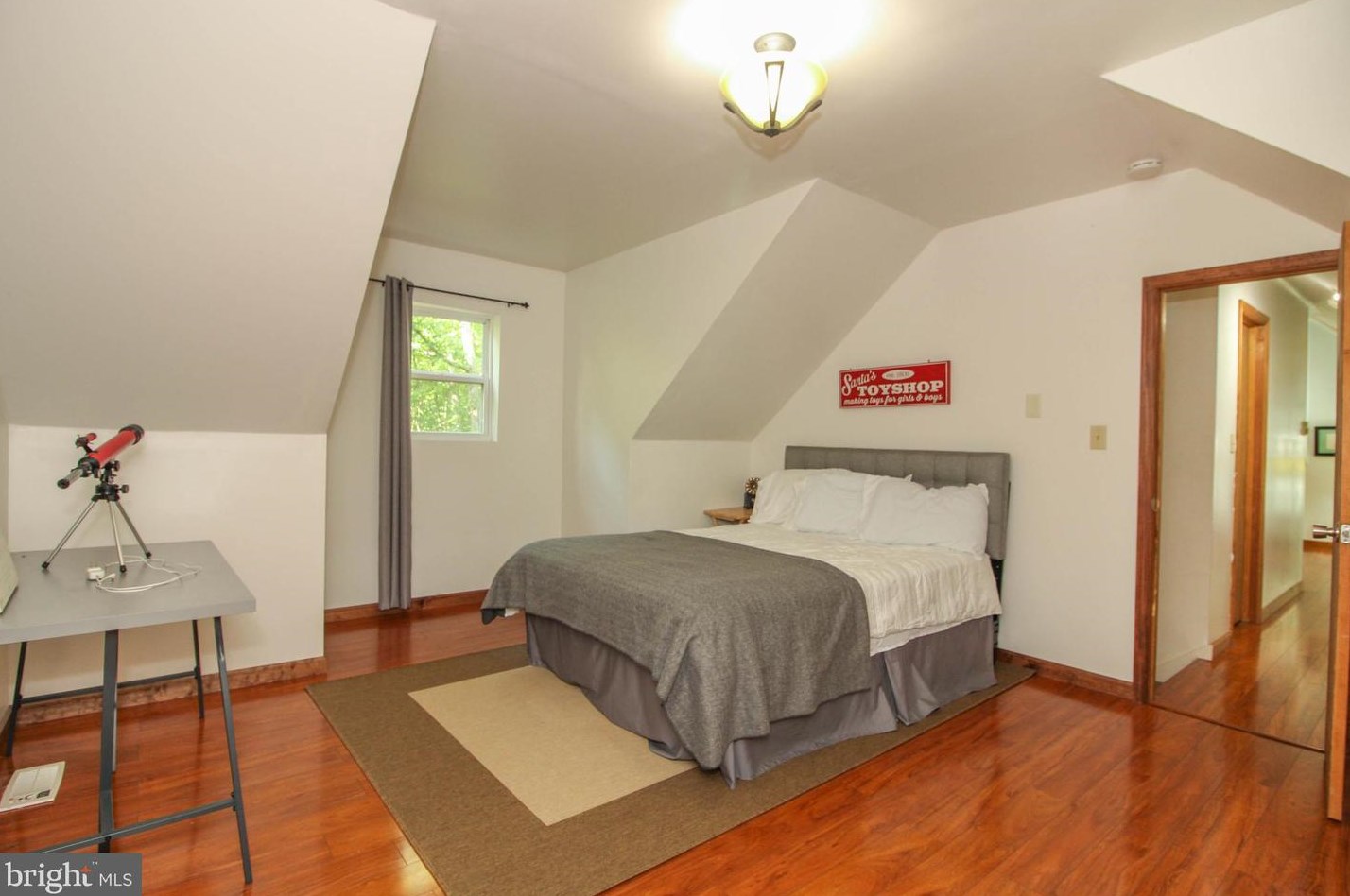4219 Winchester Way, Bushkill PA  18324-6919 exterior