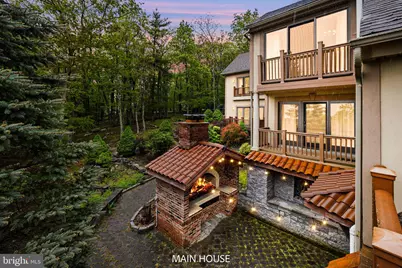 105 - 107 Attitash Ln, Tafton, PA 18464 - Photo 4