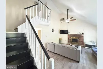 263 Canterbury Road, Bushkill, PA 18324 - Photo 8