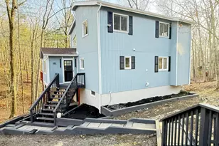 235 Stafford Dr, Bushkill, PA 18324 - Photo 2