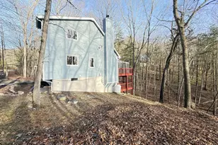 235 Stafford Dr, Bushkill, PA 18324 - Photo 4