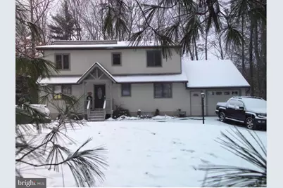 113 Indian Dr, Greentown, PA 18426 - Photo 2