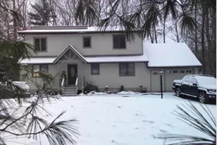 113 Indian Dr, Greentown, PA 18426 - Photo 2