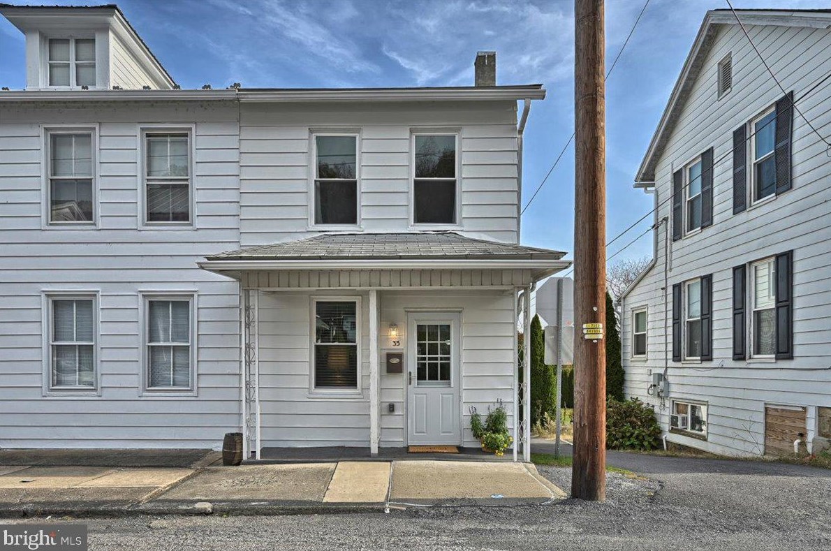 33 5th St, Wila, PA 17074-1108