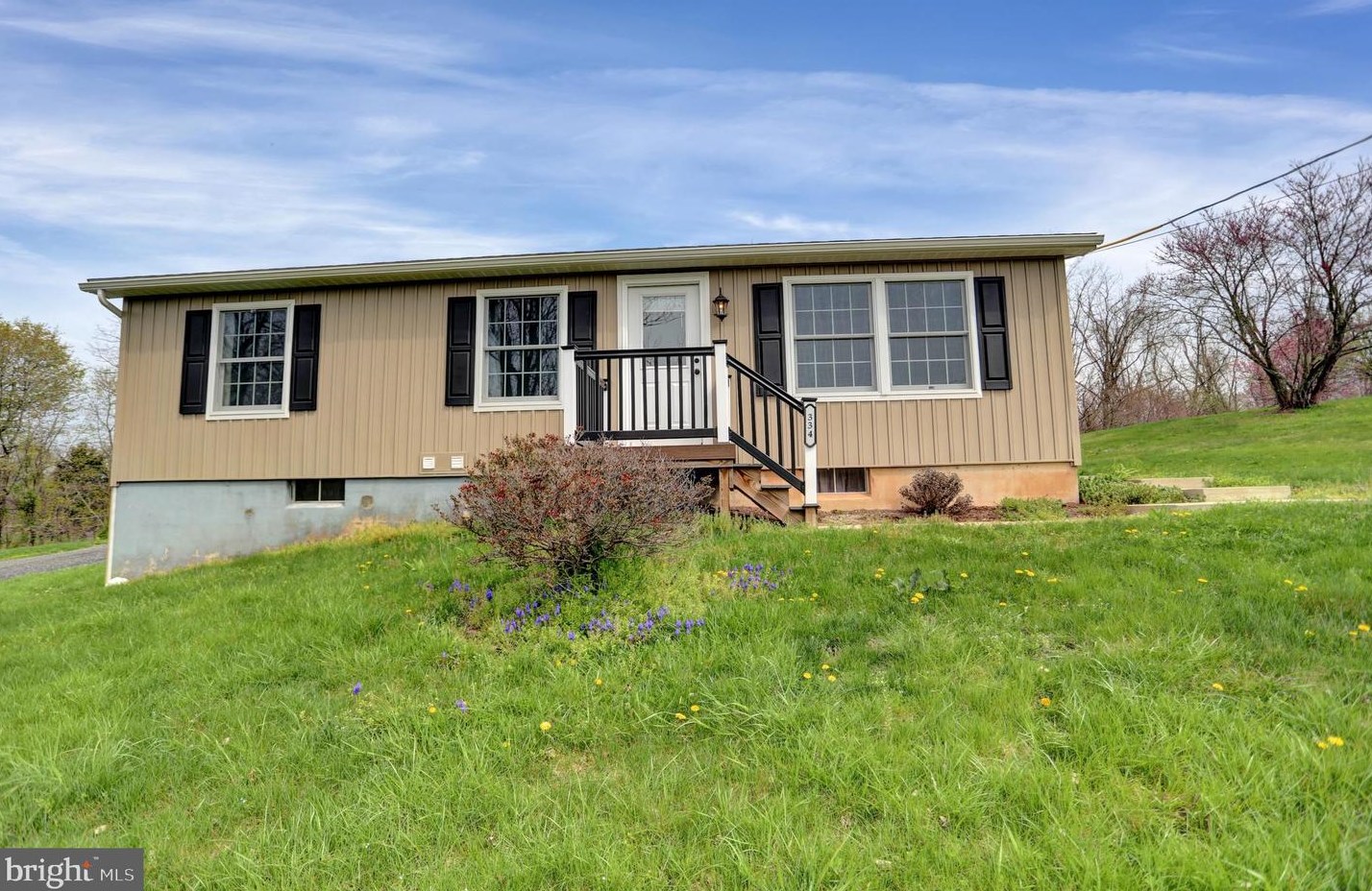 334 Bridgeport Rd, Landisburg, PA 17040-9512