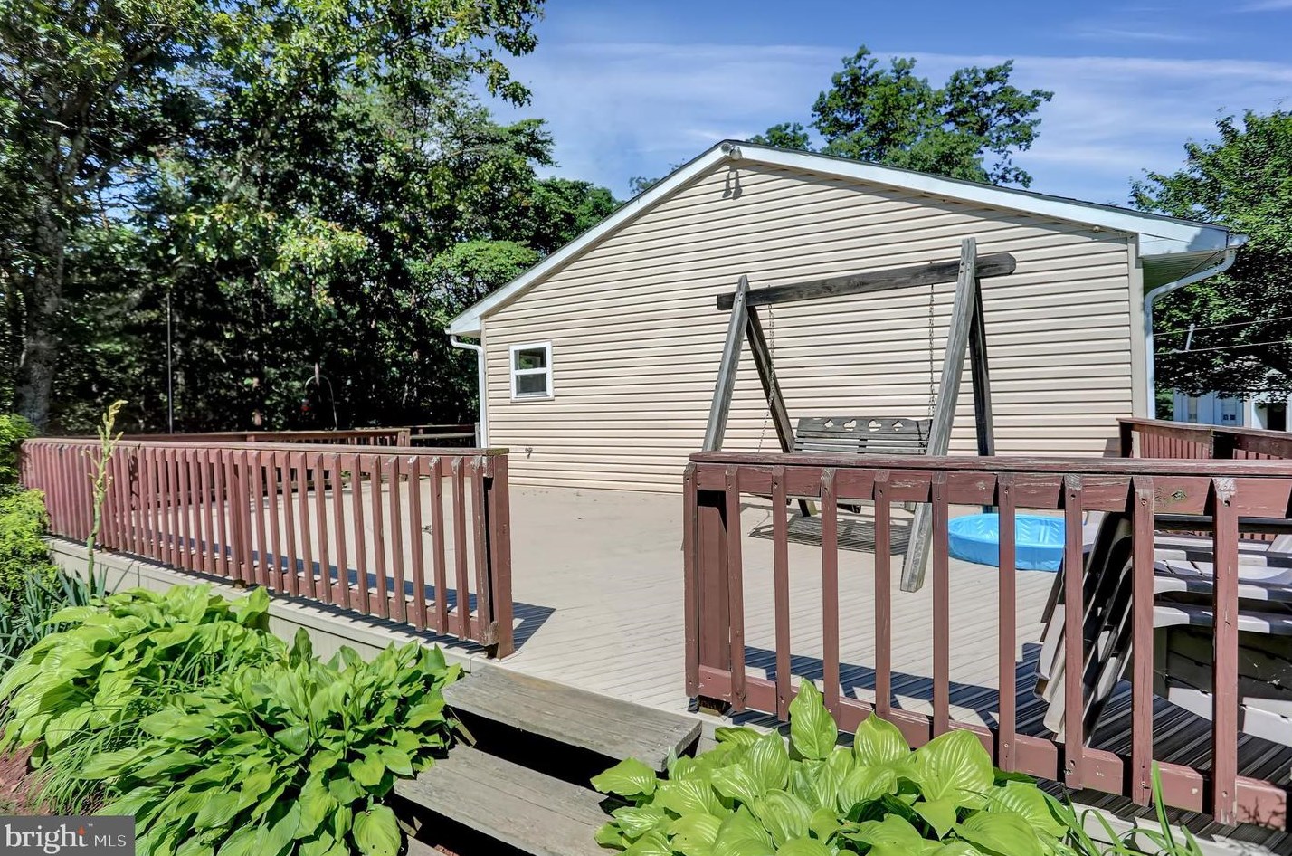 1637 Foose Ridge Rd, Mansville, PA 17024-9240