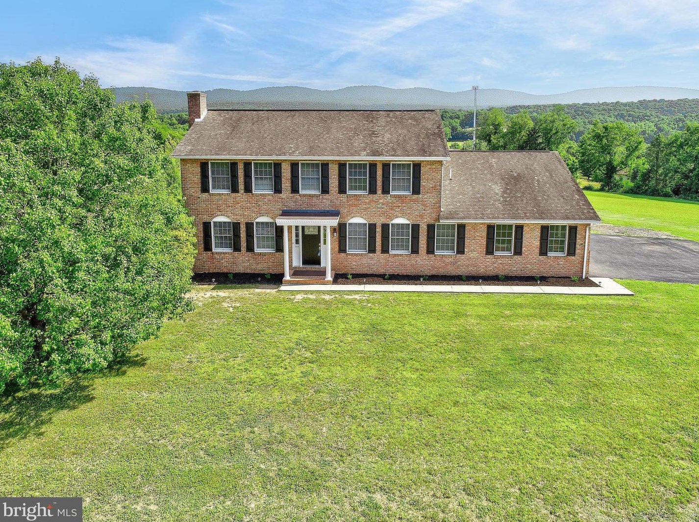 112 Sherby Ln, Shermansdale, PA 17090