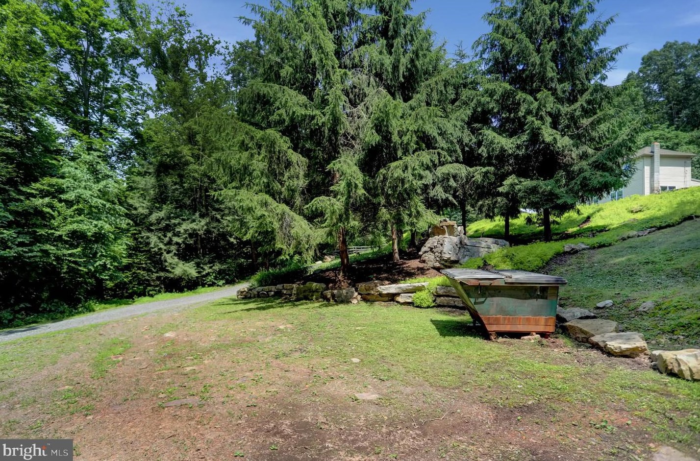 128 Country Ln, Northeast Madison, PA 17047