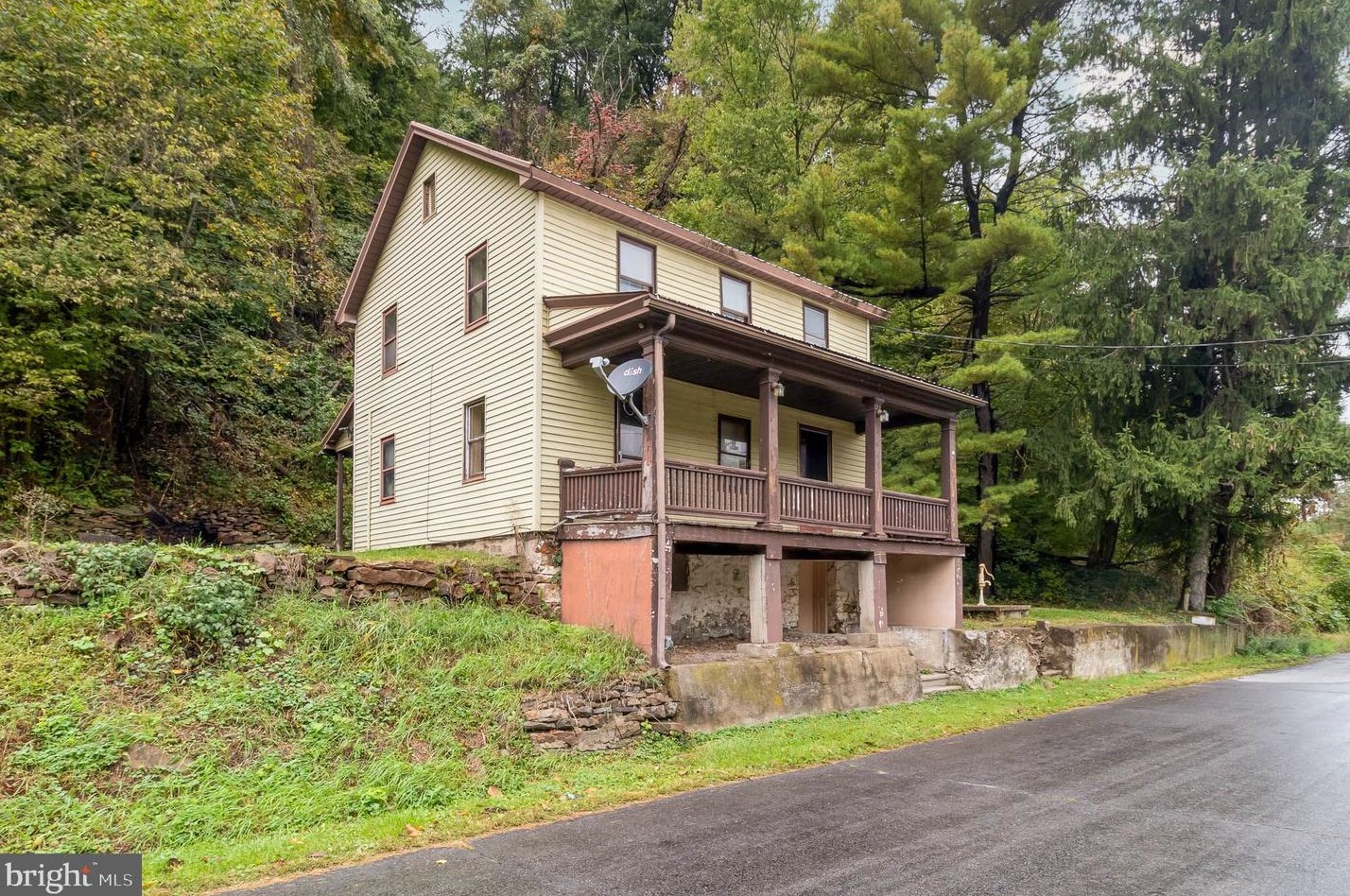 14 Old Trail Rd, Mount Patrick, PA 17045