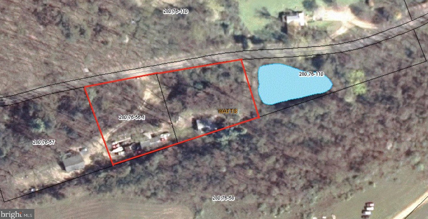 14 Morris Rd, Duncannon, PA 17020