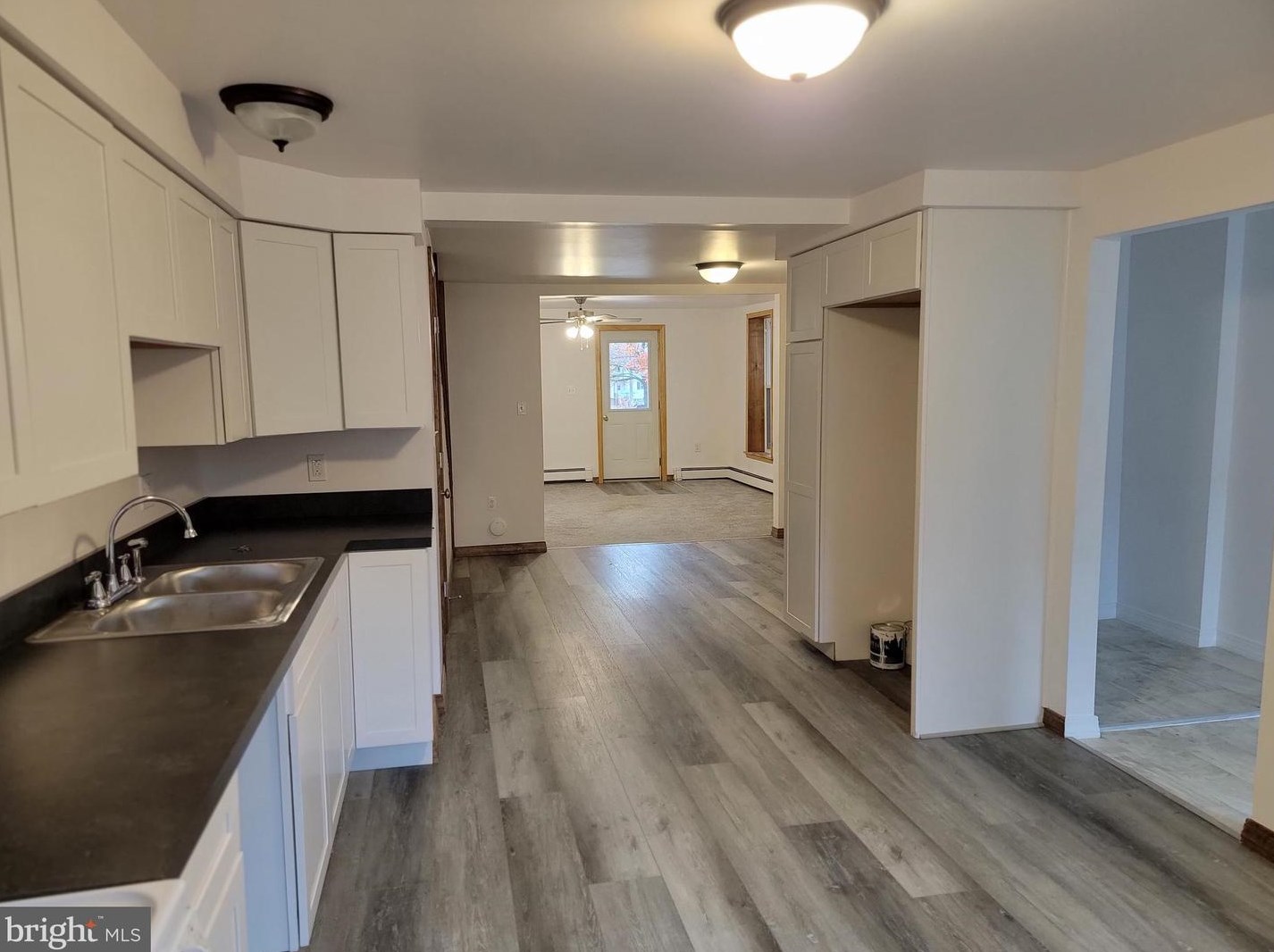 128 W Main St, Paradise Park, PA 17068