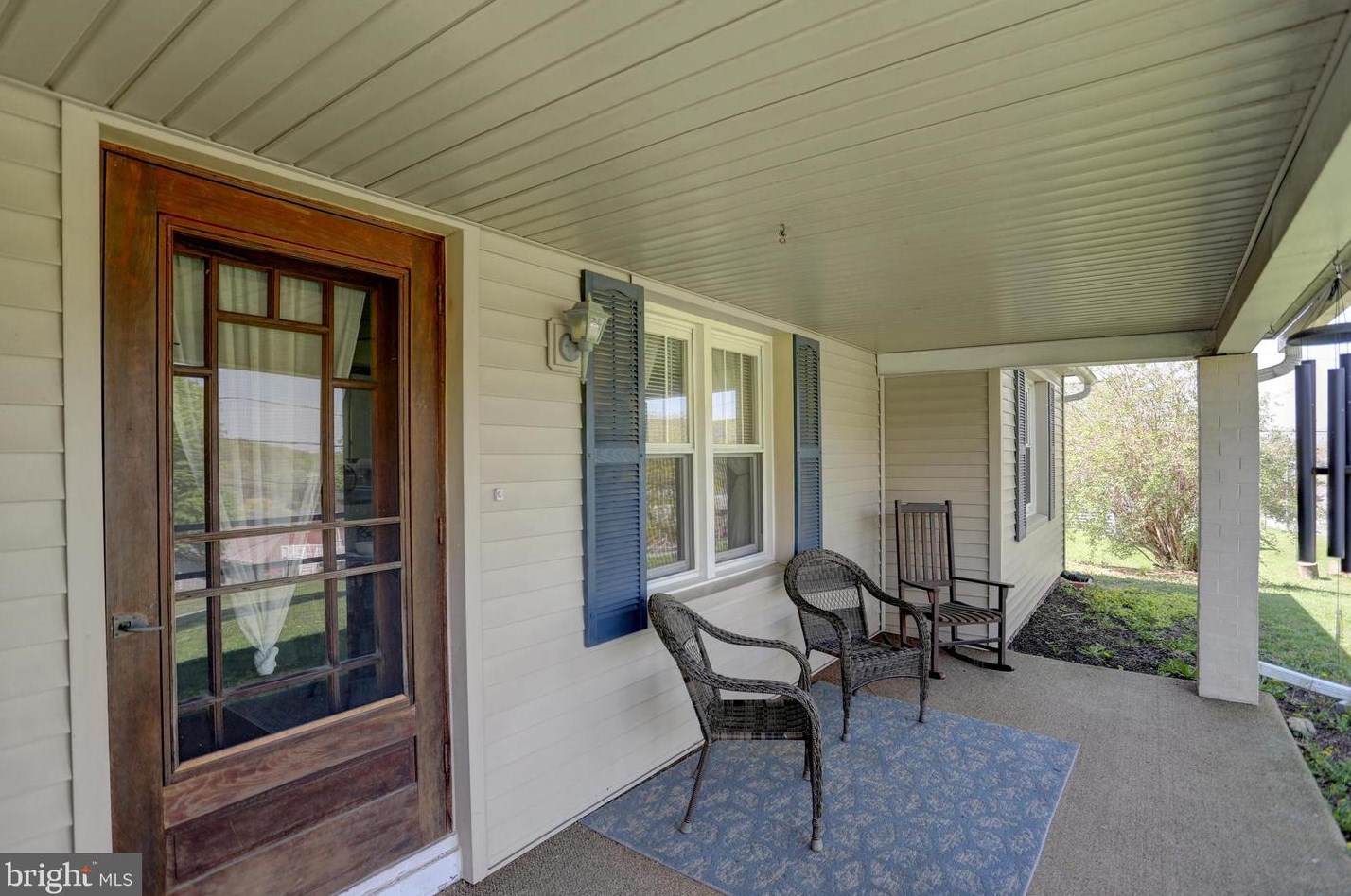 504 E Sunbury St, Eshcol, PA 17062