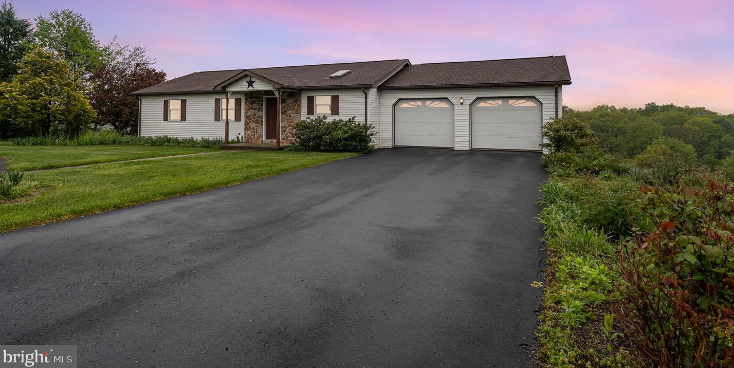 75 Keller Ln, Shermansdale, PA 17090