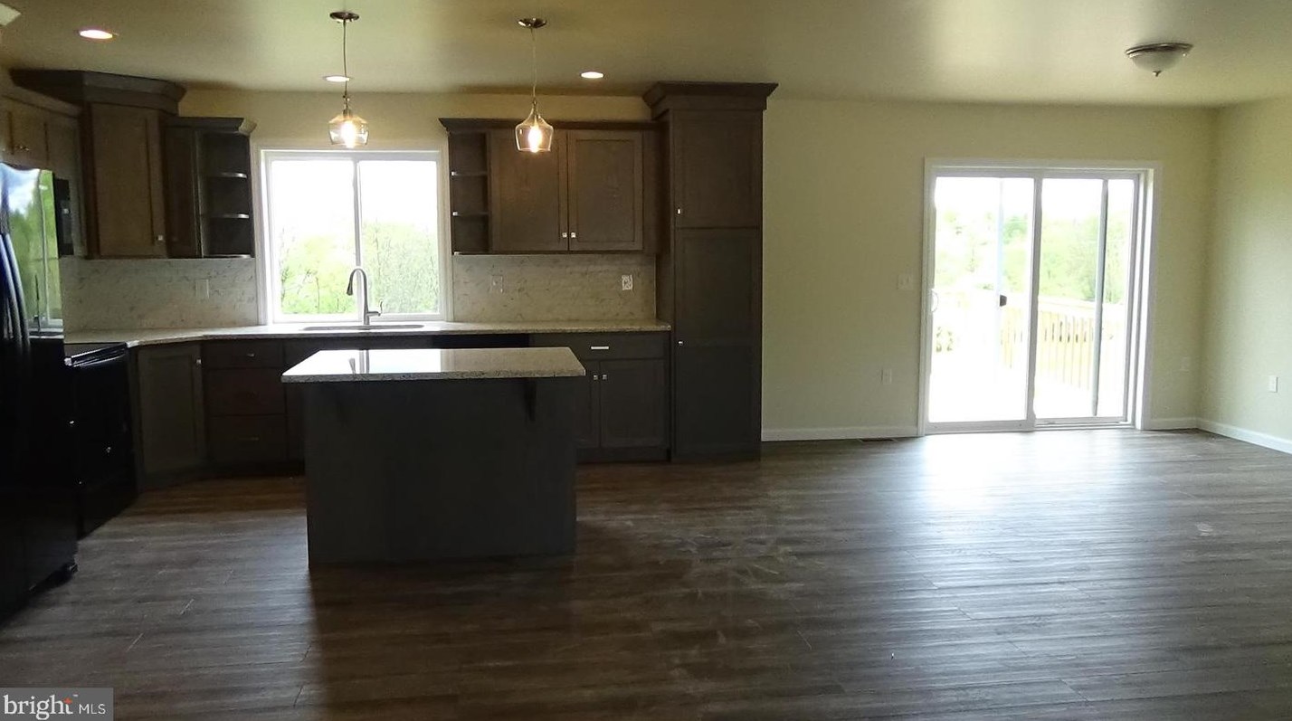 208 Fry Ln, Wila, PA 17074-7206